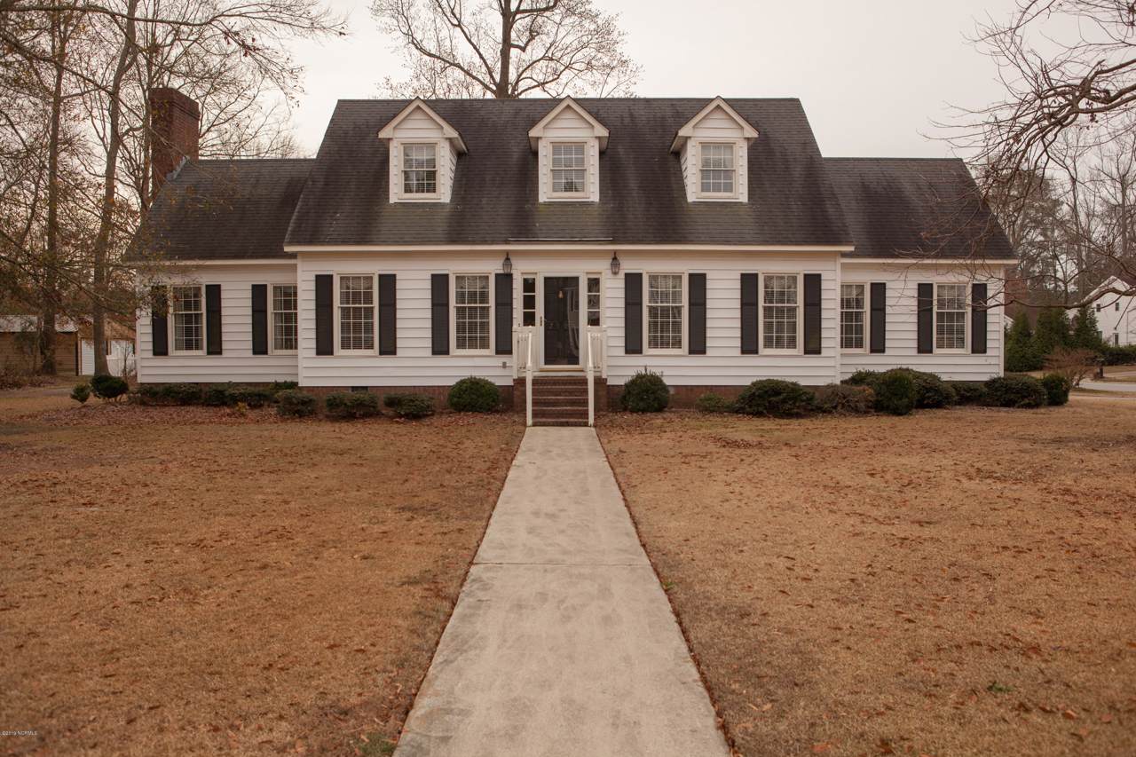2700 Huntington Circle - Photo 1