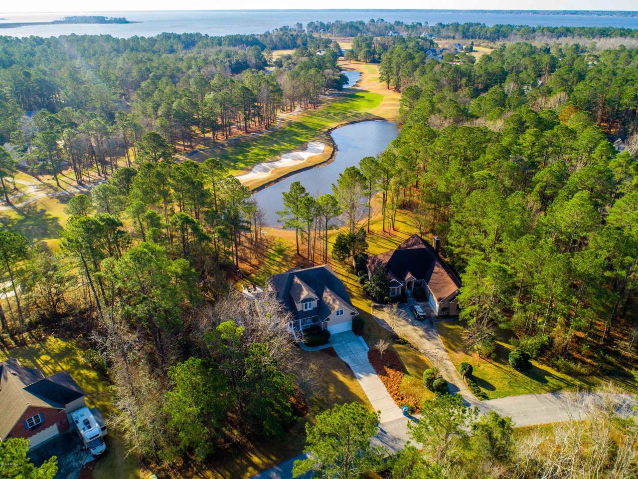 907 Caroline Court - Photo 1