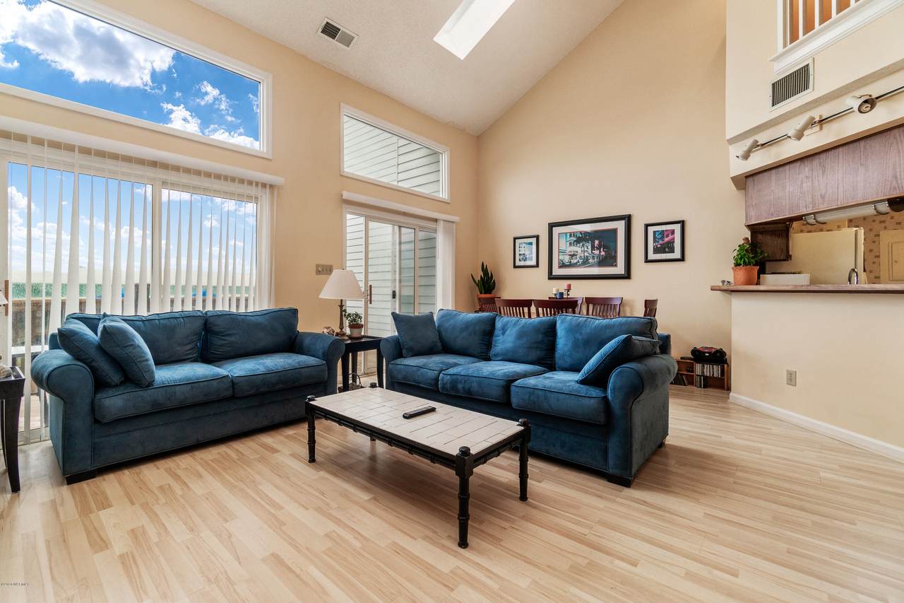 8709 Plantation Drive - Photo 1