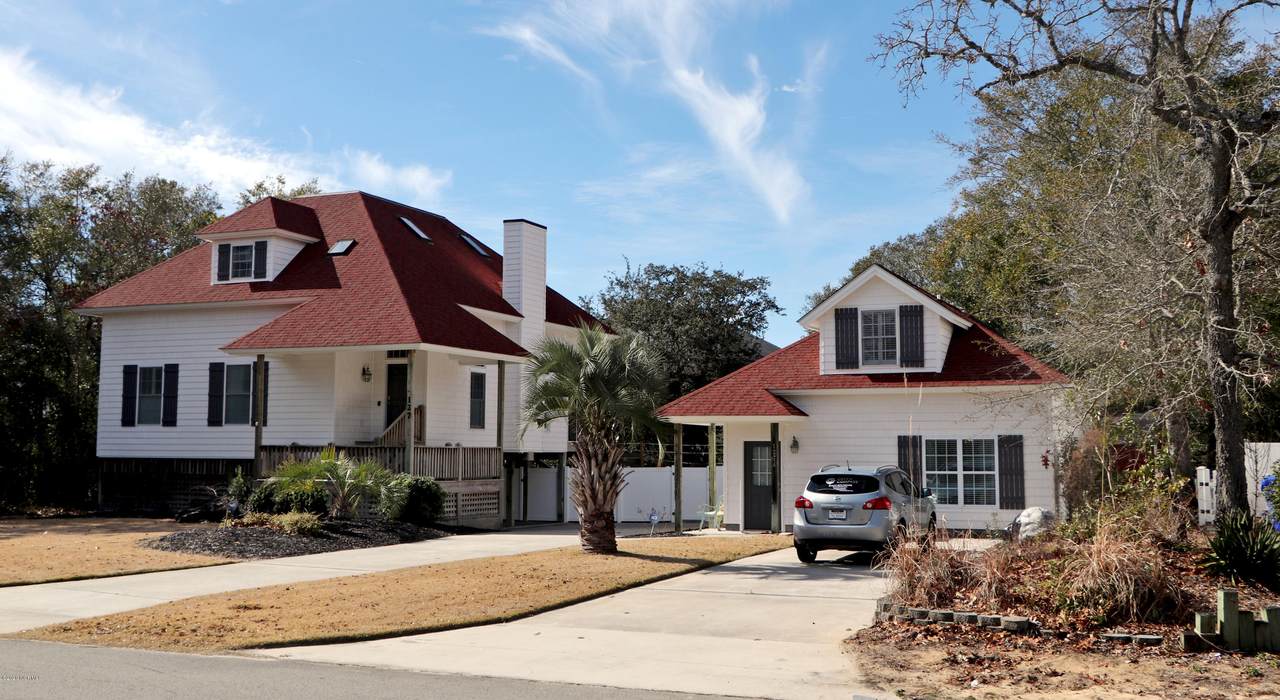 127 3rd Street - Photo 1