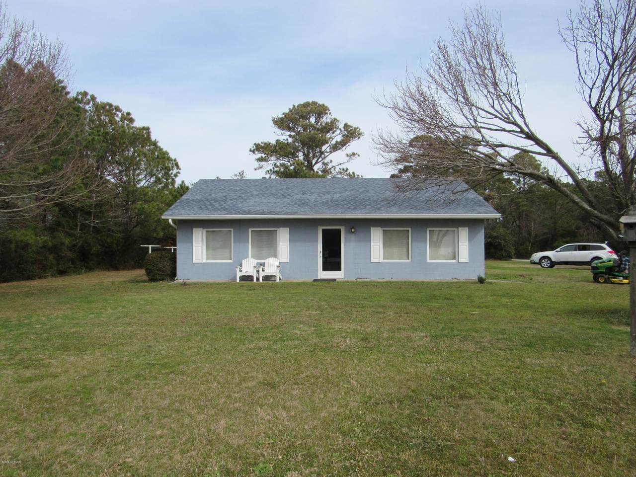 489 Seashore Drive - Photo 1