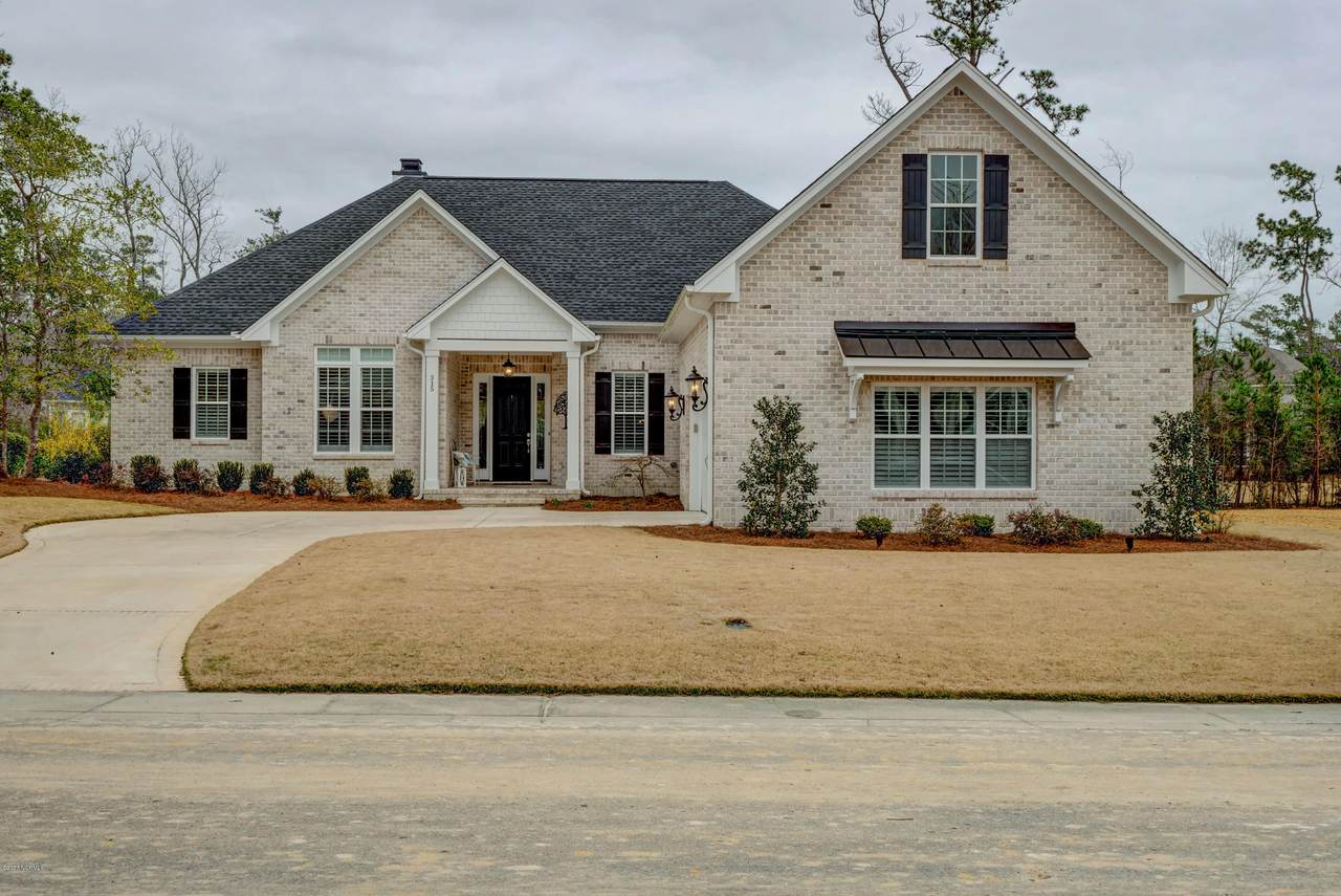 315 Grayhawk Circle - Photo 1