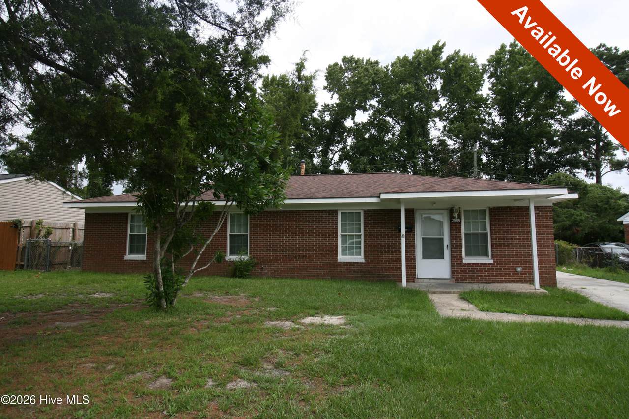 2909 Spaulding Drive - Photo 1