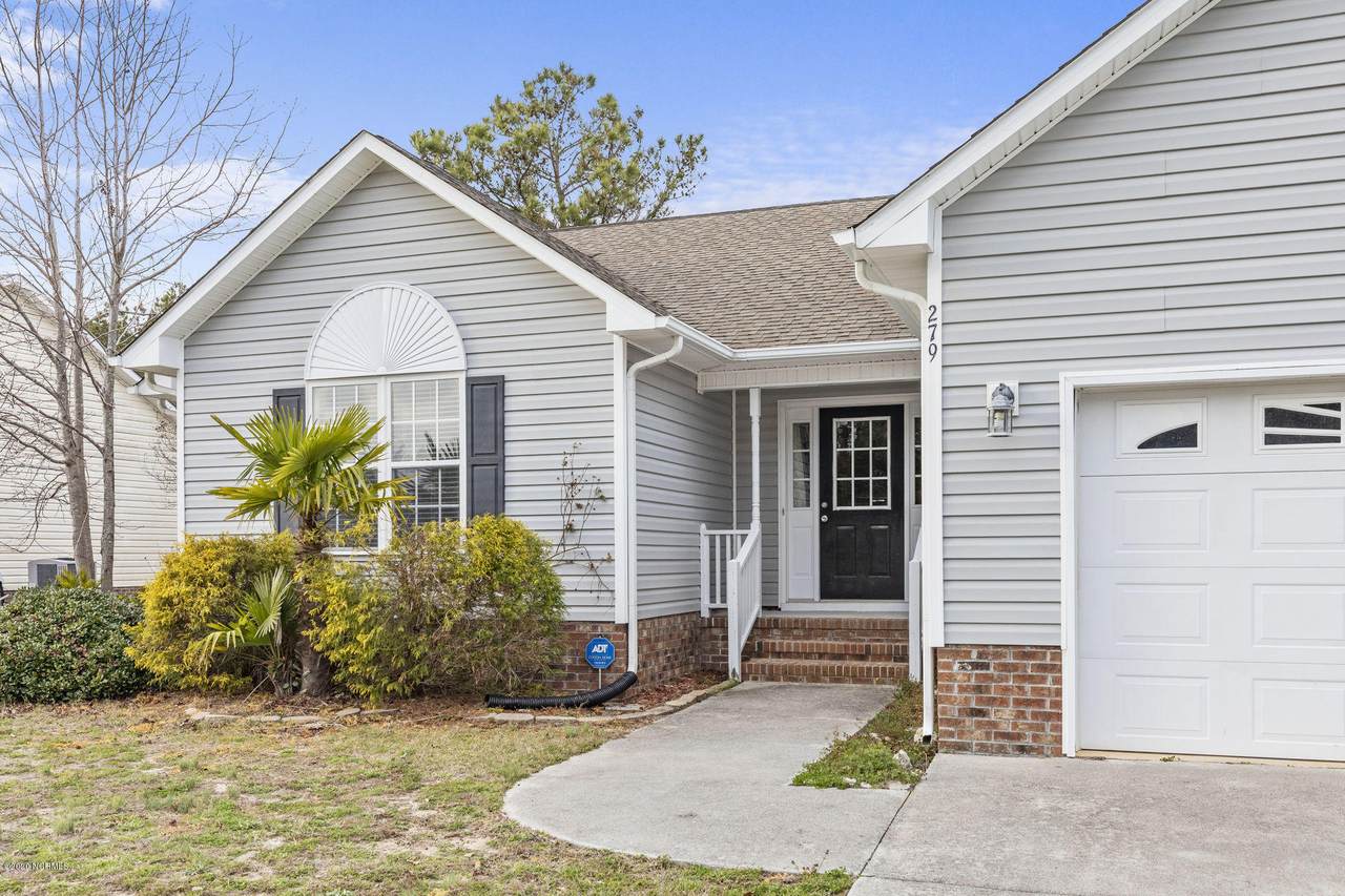 279 Ennett Lane - Photo 1