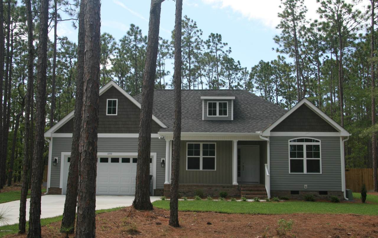 1152 Nicklaus Road - Photo 1