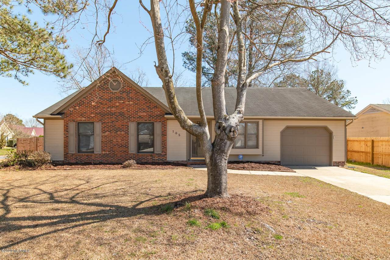 105 Raintree Circle - Photo 1