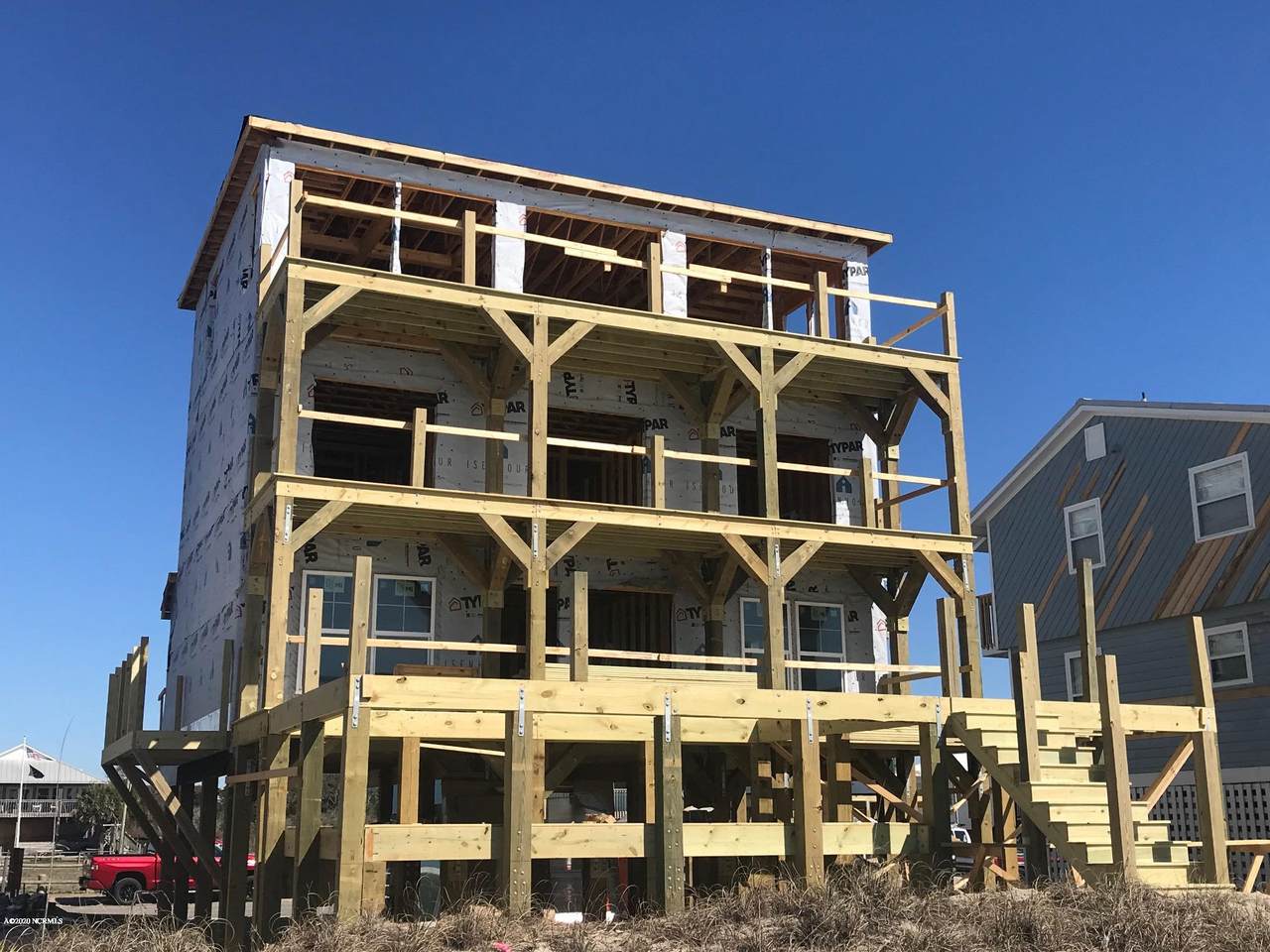 111 Beach Drive - Photo 1