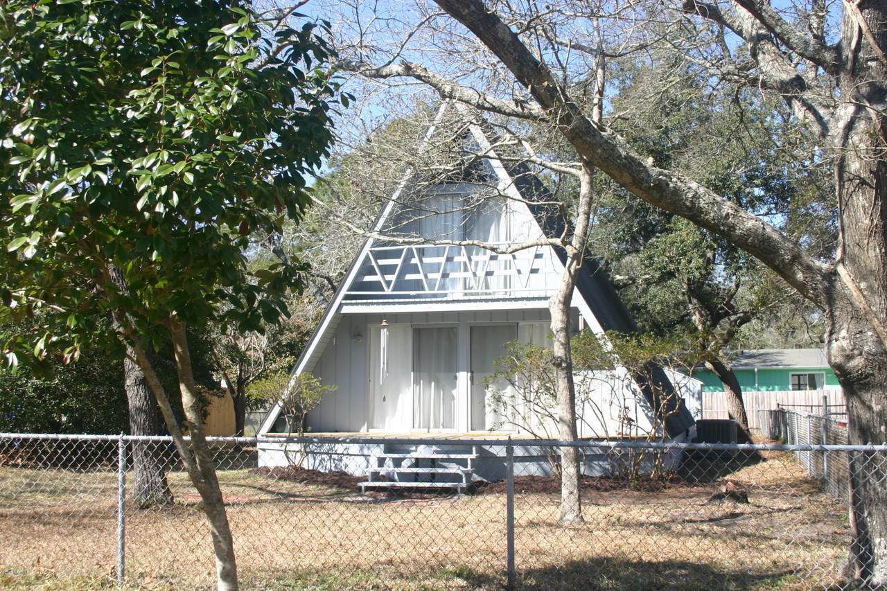 113 20th Street - Photo 1
