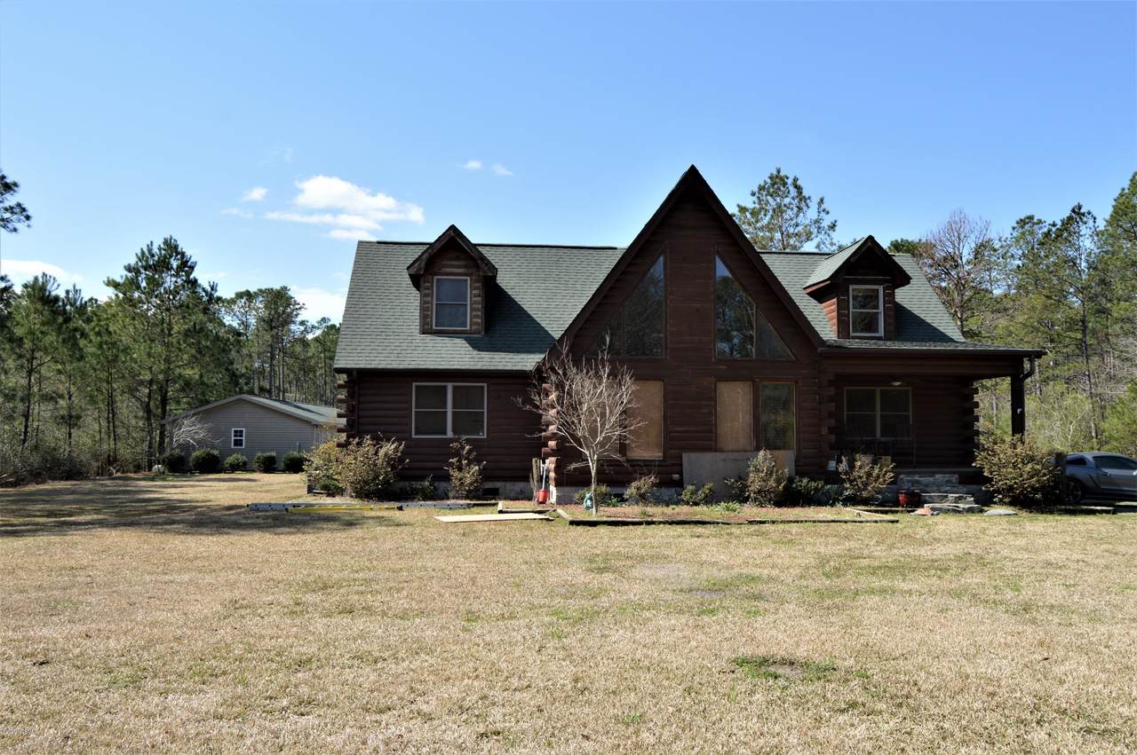 605 Pelham Road - Photo 1