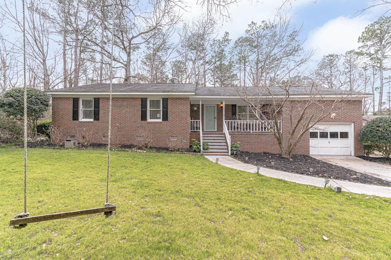 710 Porters Neck Road - Photo 1