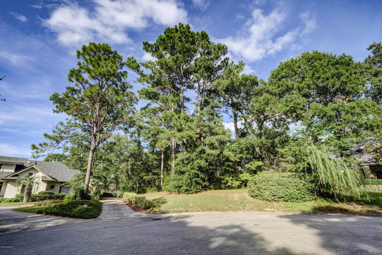 805 Oyster Landing - Photo 1