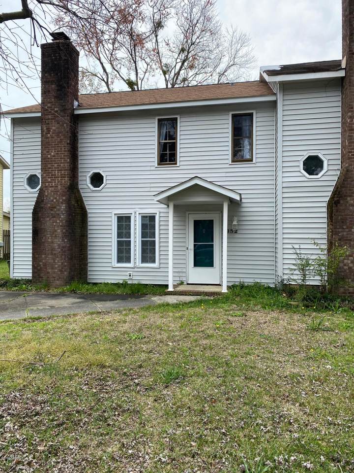 352 Frances Street - Photo 1