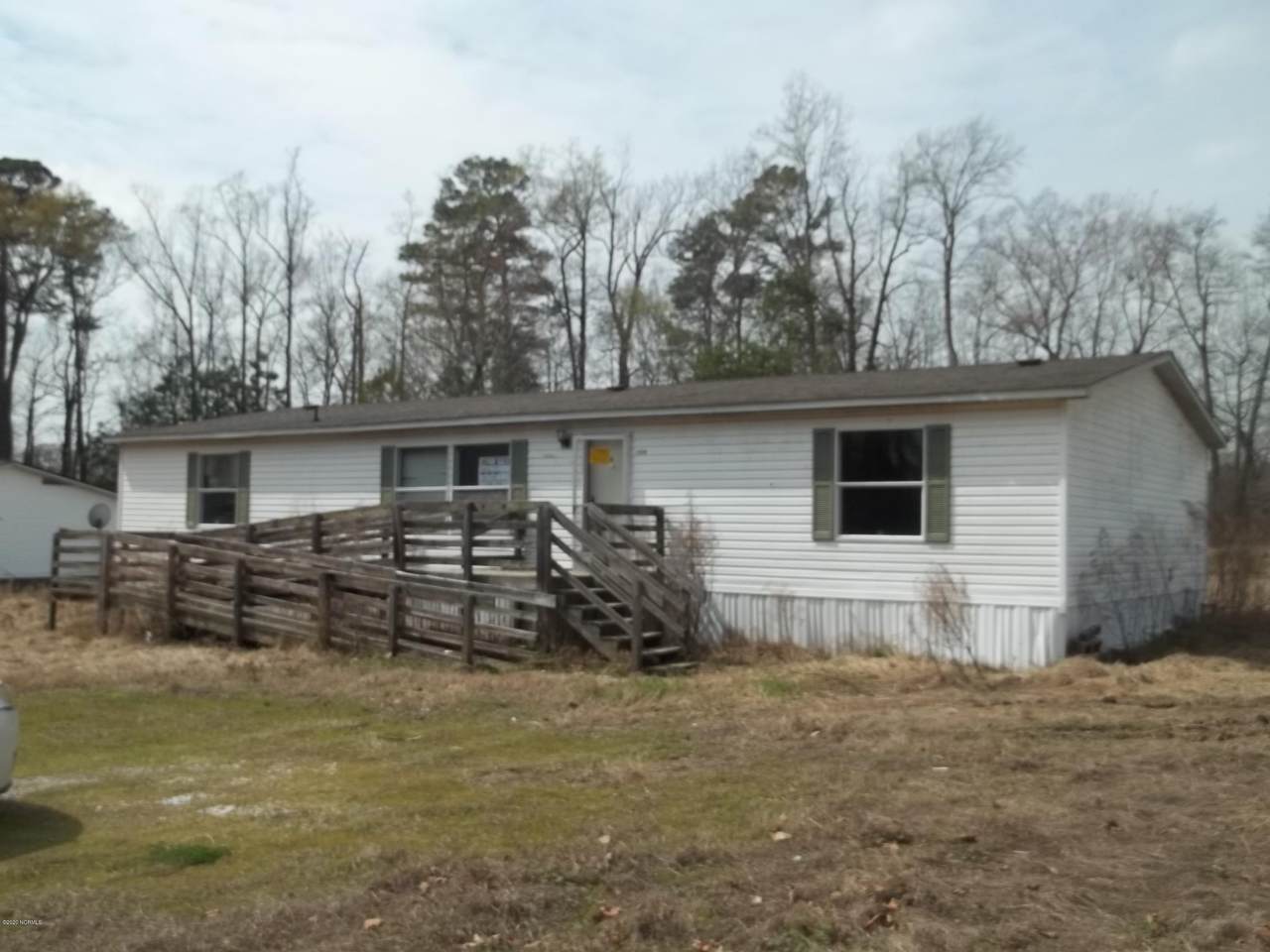 2376 Colonial Road - Photo 1 2376 Colonial Road - Photo 1