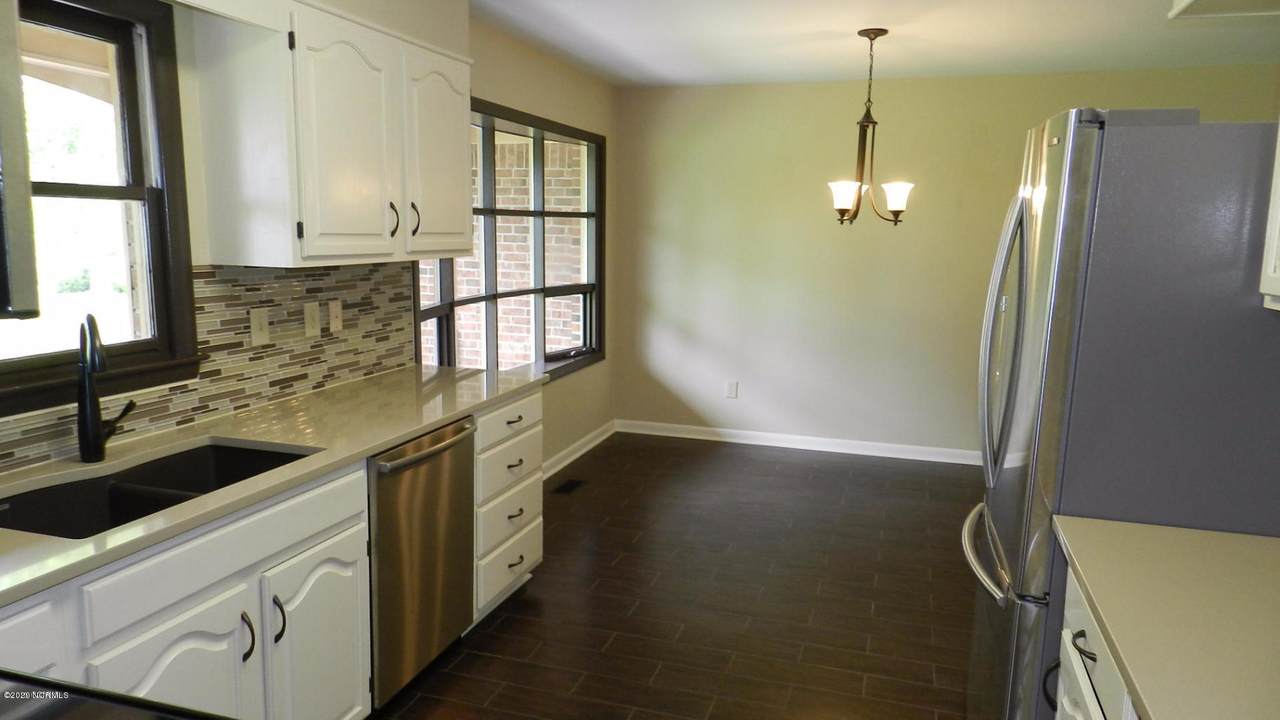 1514 Country Club Road - Photo 1 1514 Country Club Road - Photo 1