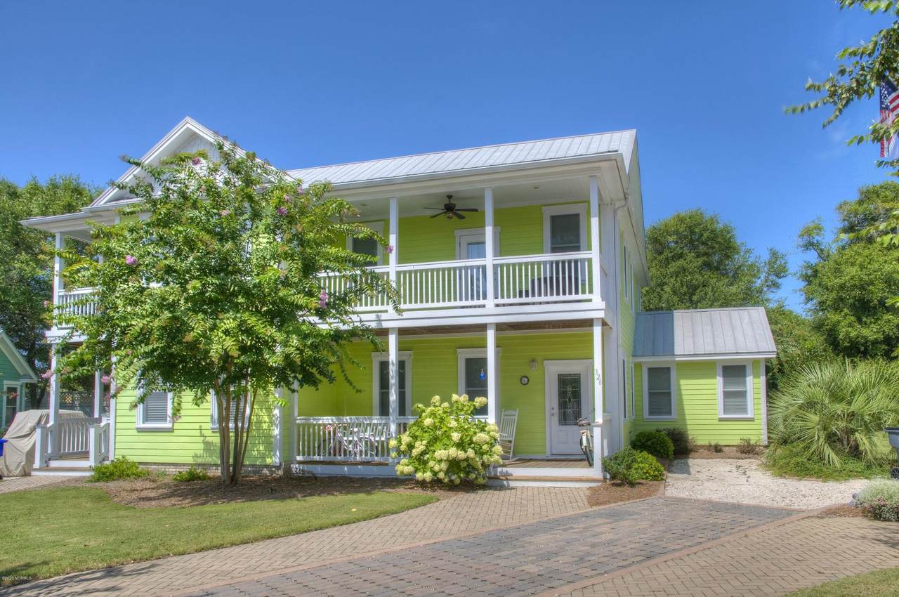 326 Marina View Drive - Photo 1