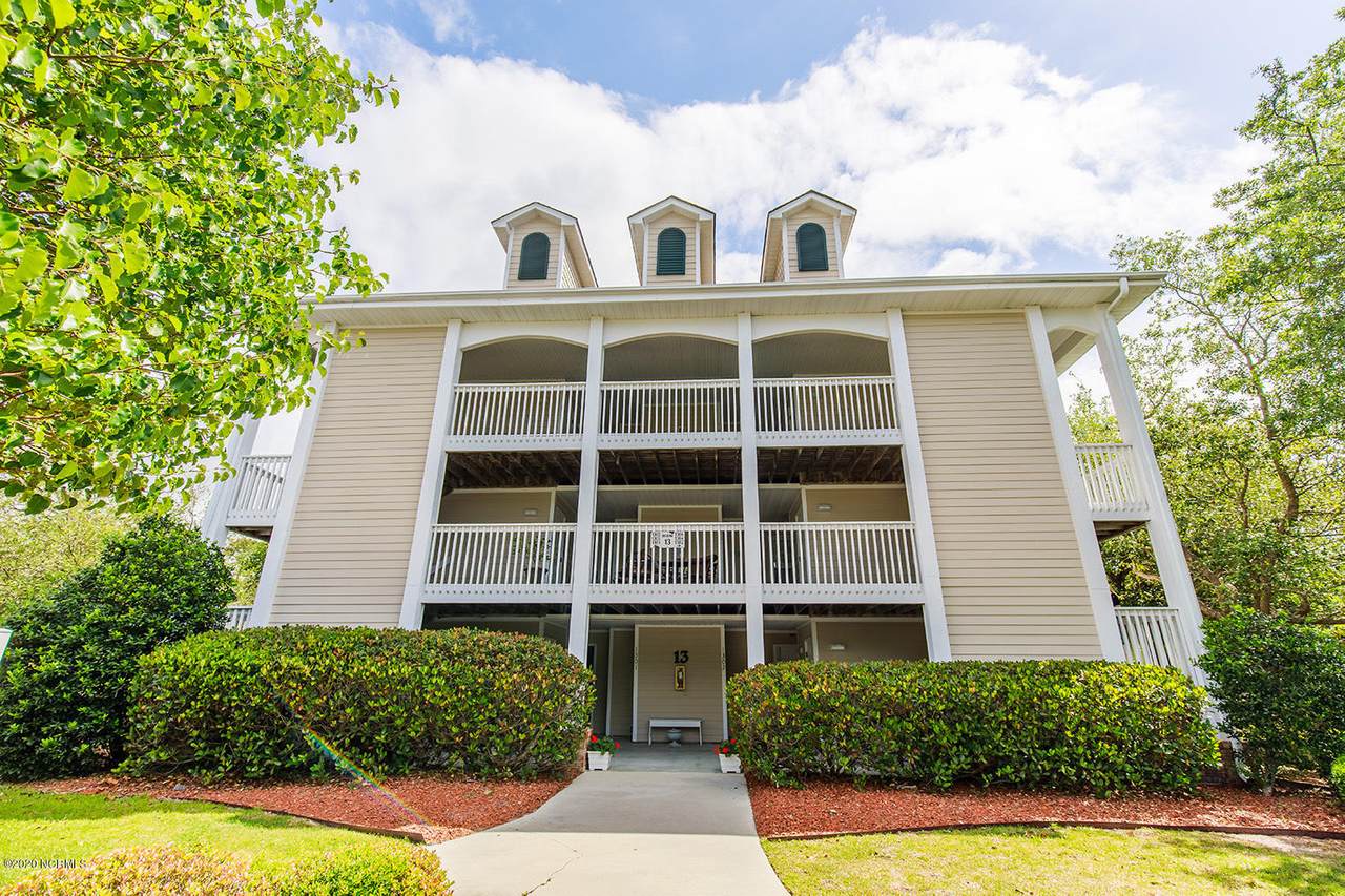 3350 Club Villa Drive - Photo 1