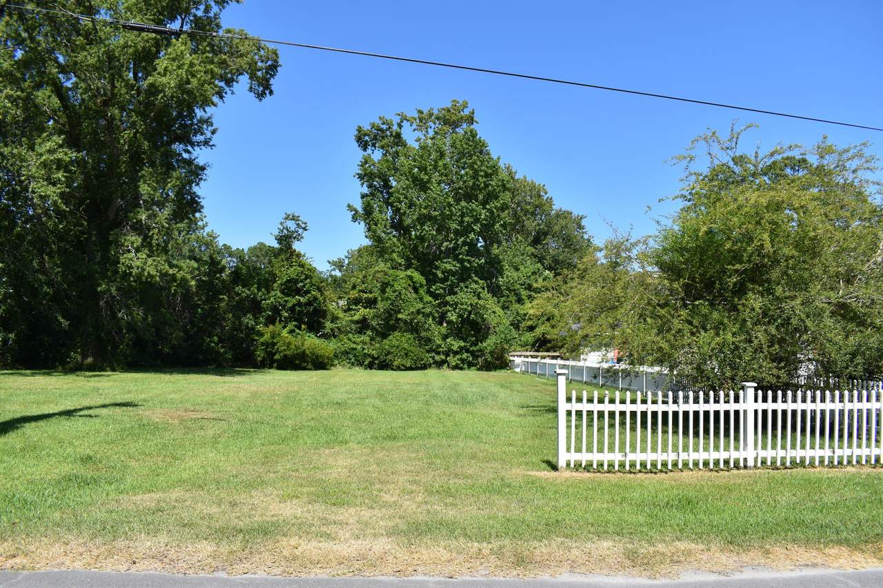 408 High Street - Photo 1