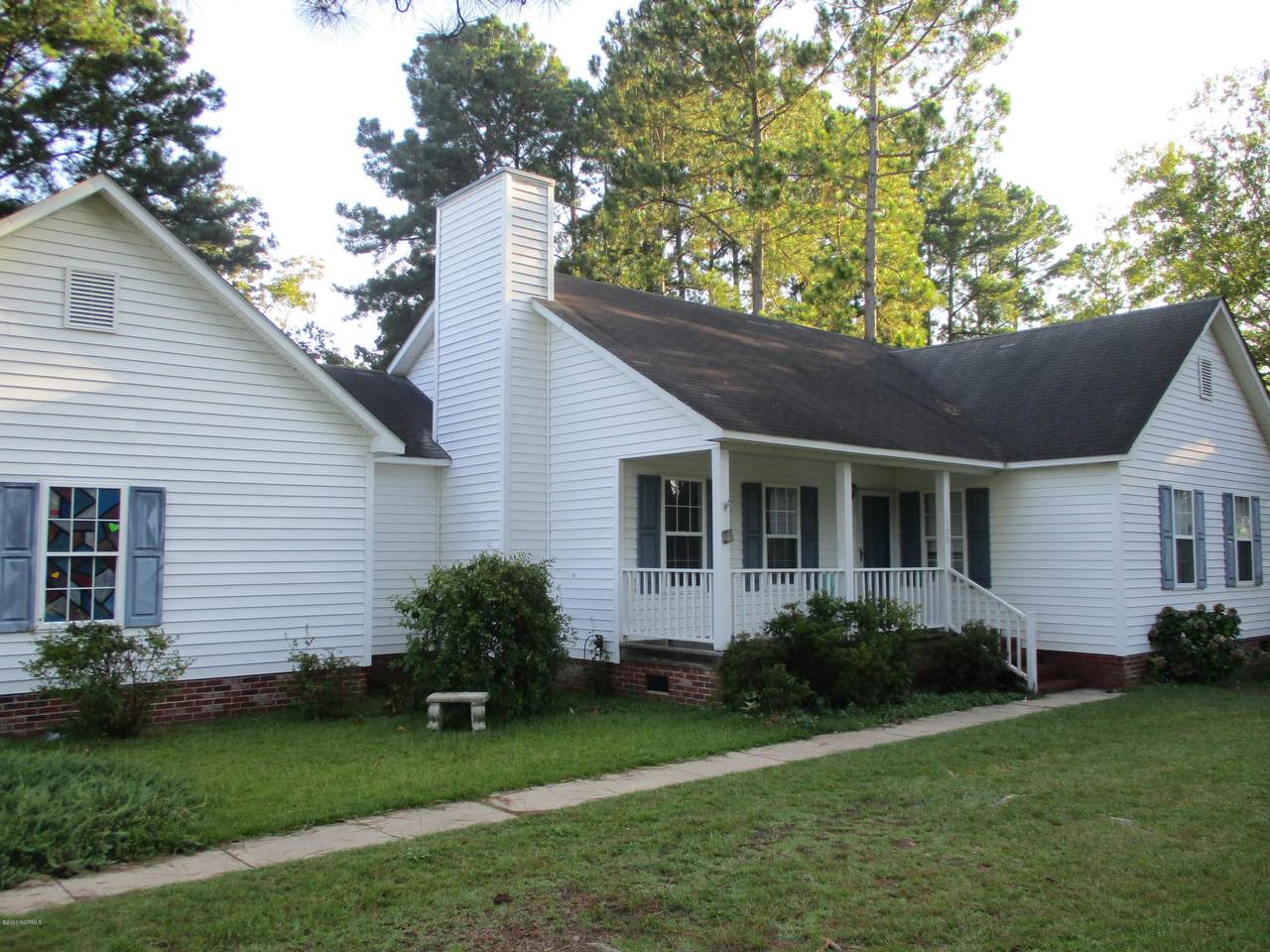 1103 Laurel Street - Photo 1