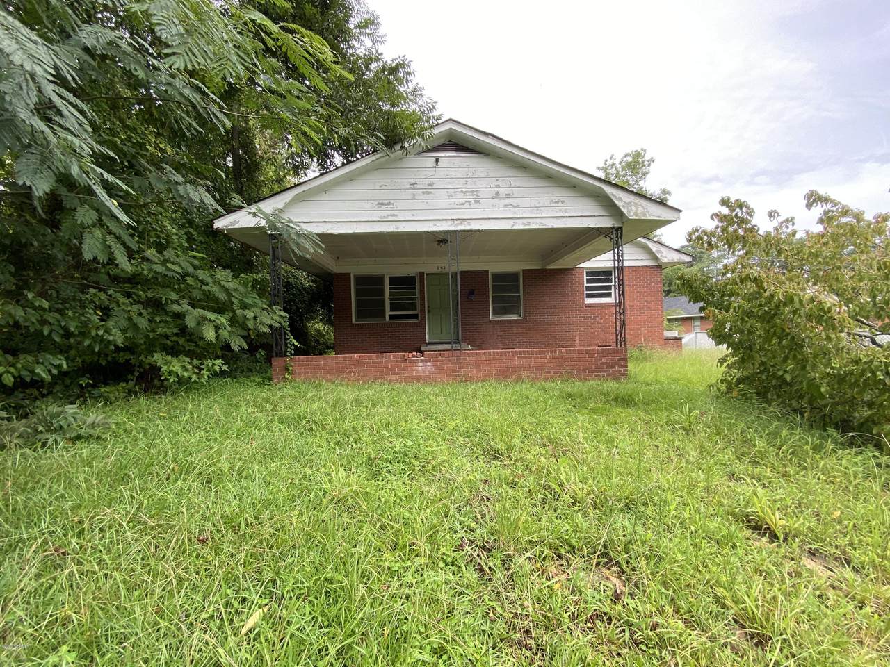 203 Cox Avenue - Photo 1