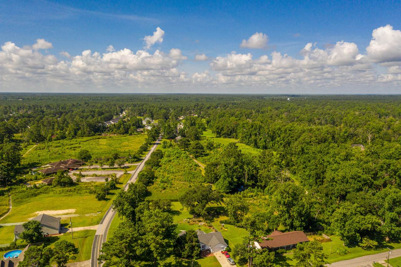465 Carolina Pines Boulevard - Photo 1