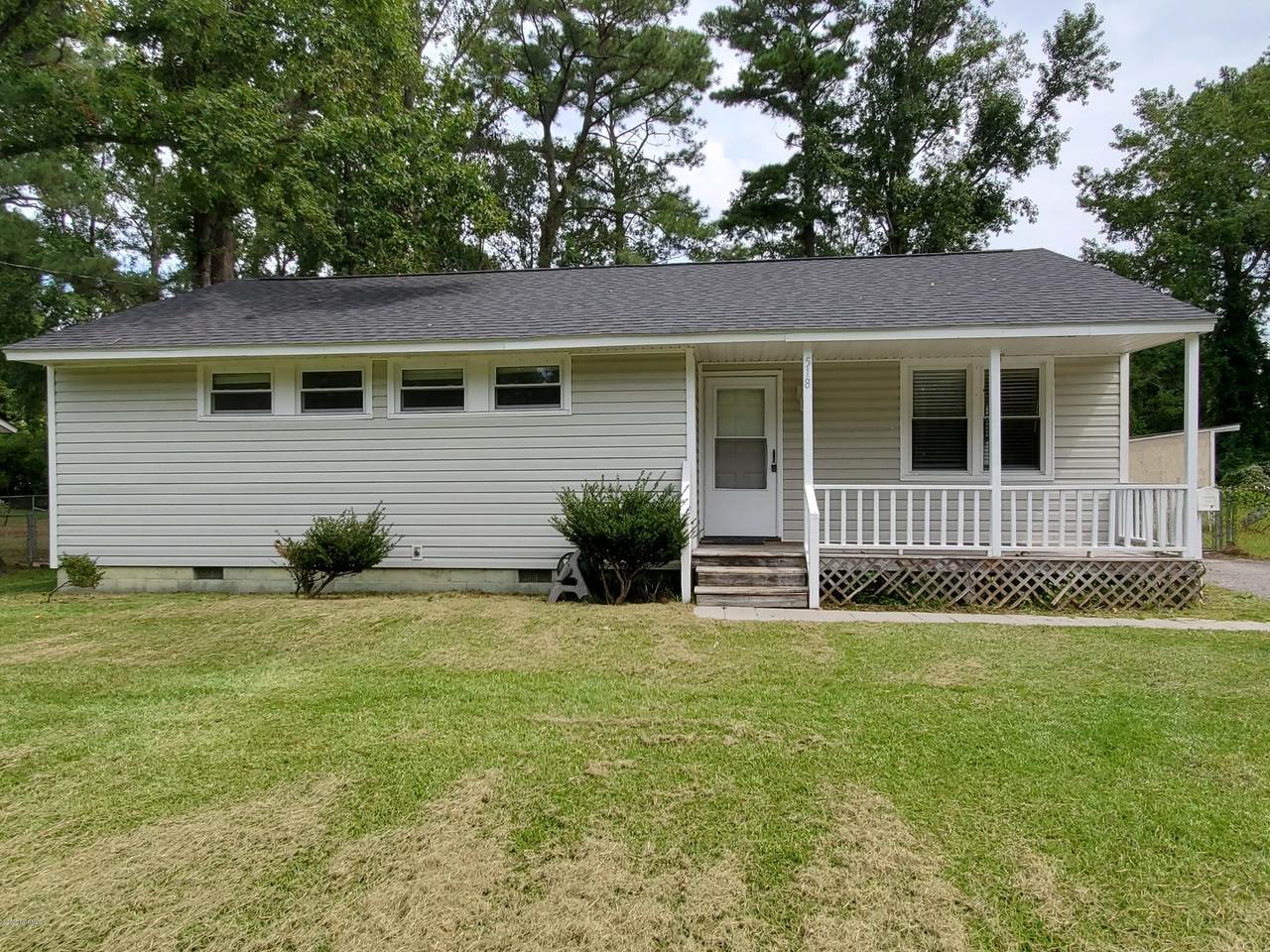 518 Oak Lane - Photo 1