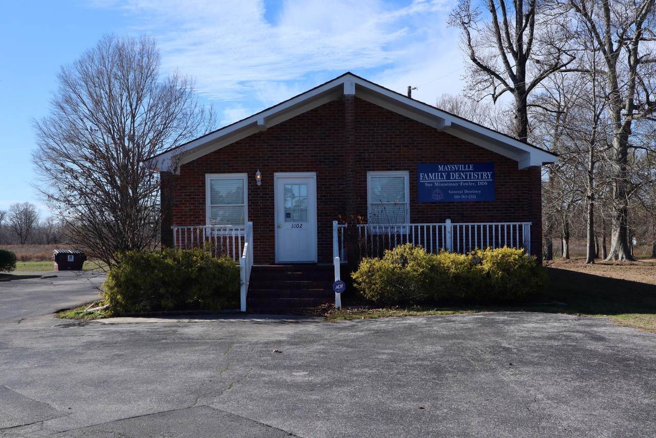 1002 Jenkins Avenue - Photo 1