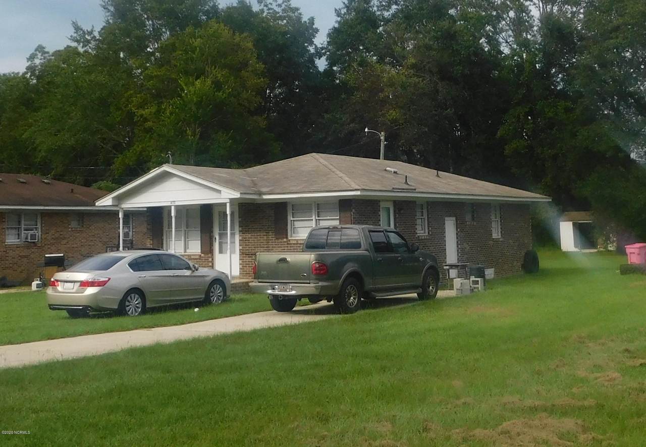 402 Calhoun Street - Photo 1