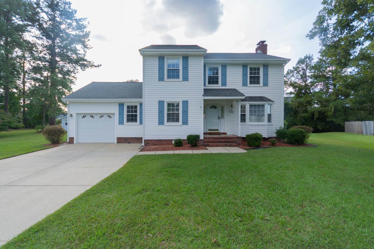 106 Carters Grove Circle - Photo 1