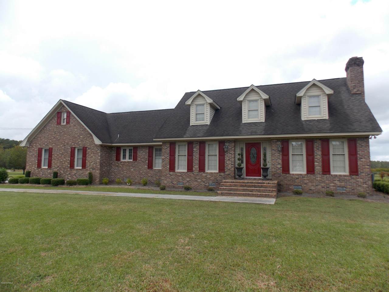 1534 M M Ray Road - Photo 1