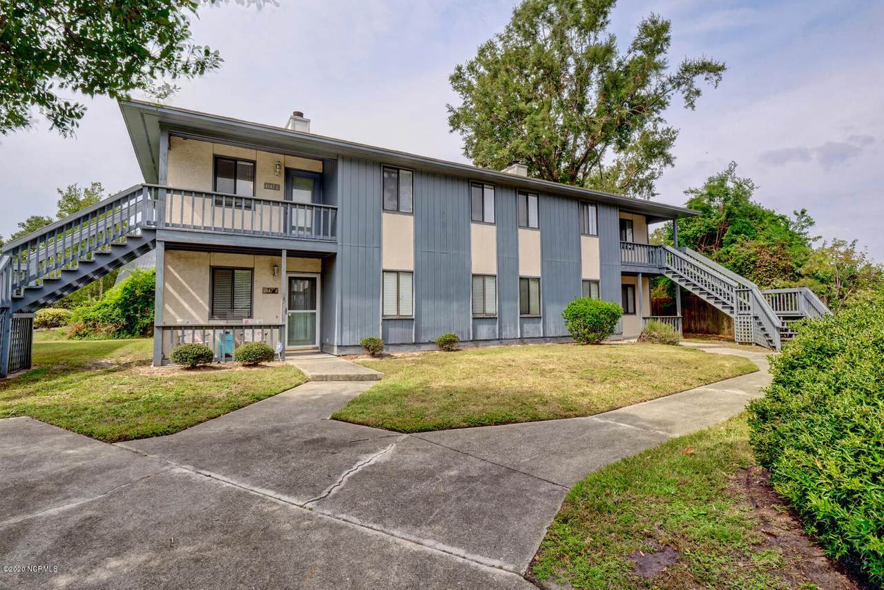 4147 Spirea Drive - Photo 1