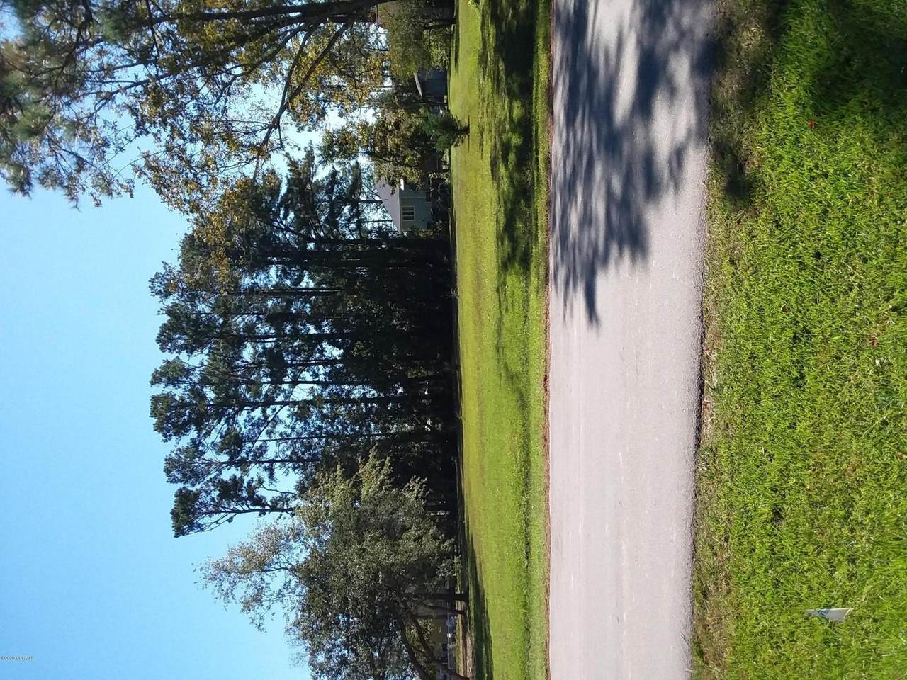 1102 Link Lane - Photo 1