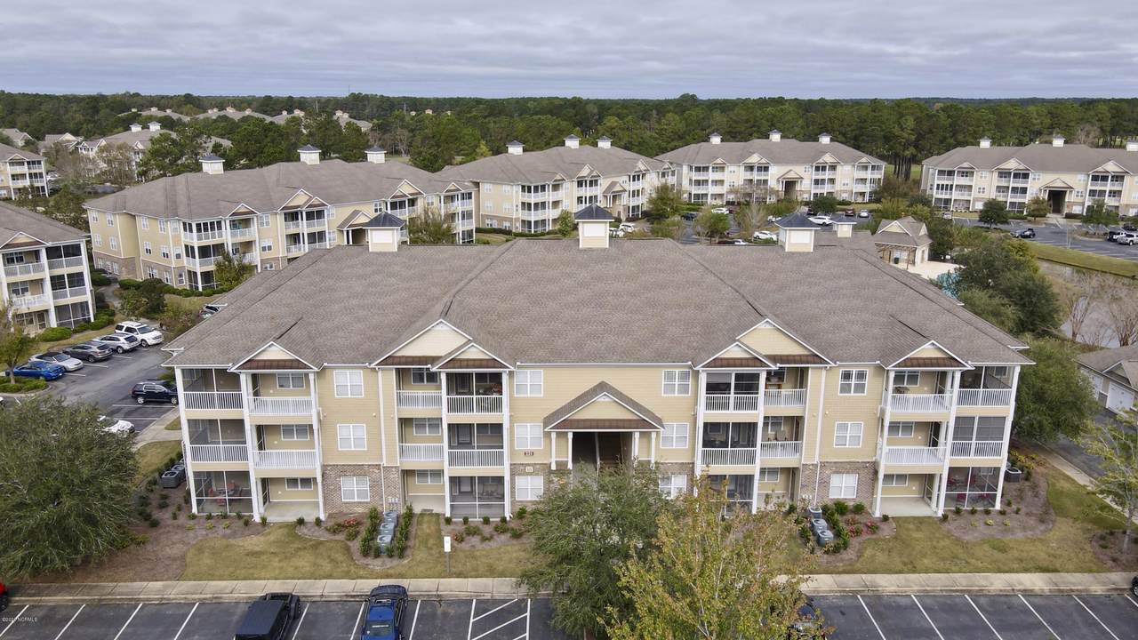 221 Woodlands Way - Photo 1