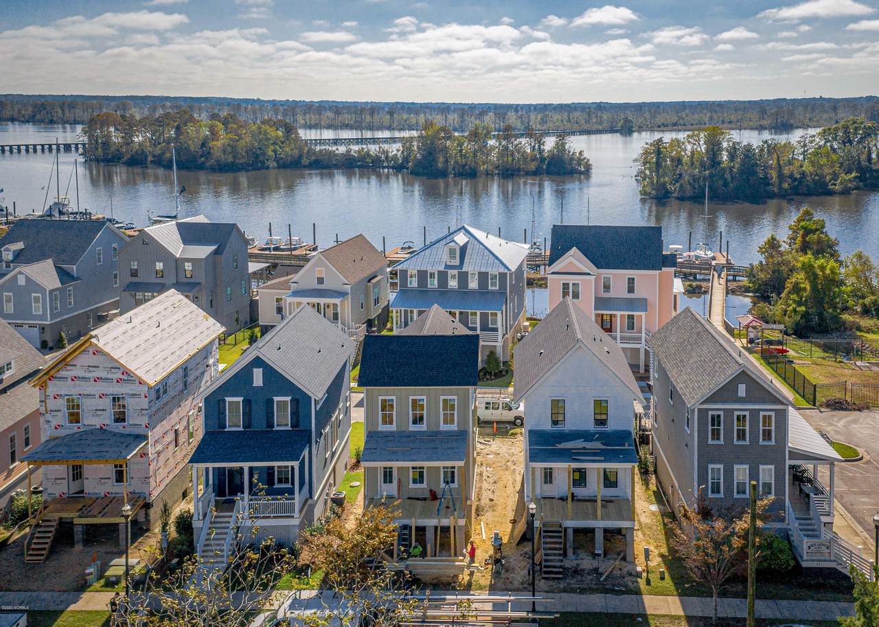 229 Water Street - Photo 1