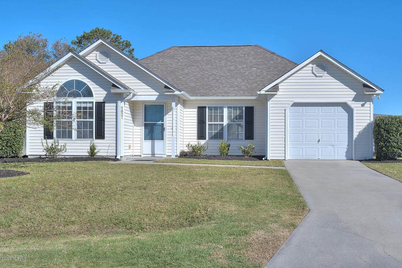 5021 Hampton Drive - Photo 1