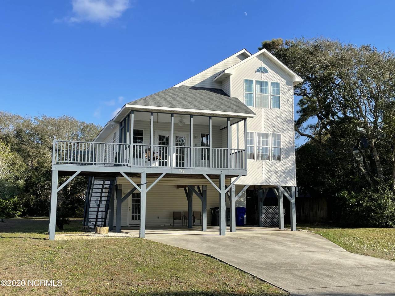 206 Mcglamery Street - Photo 1