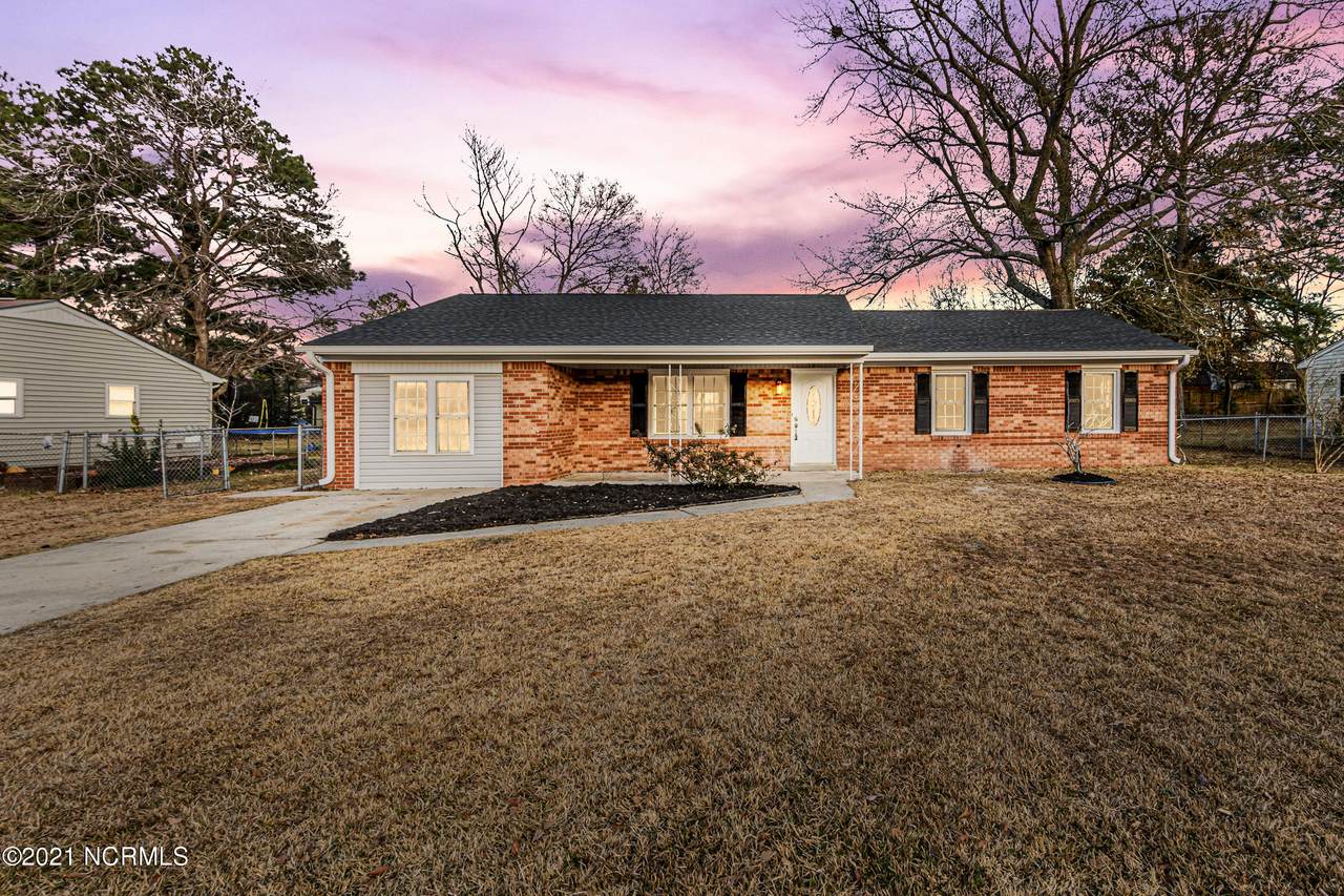 107 Lance Court - Photo 1