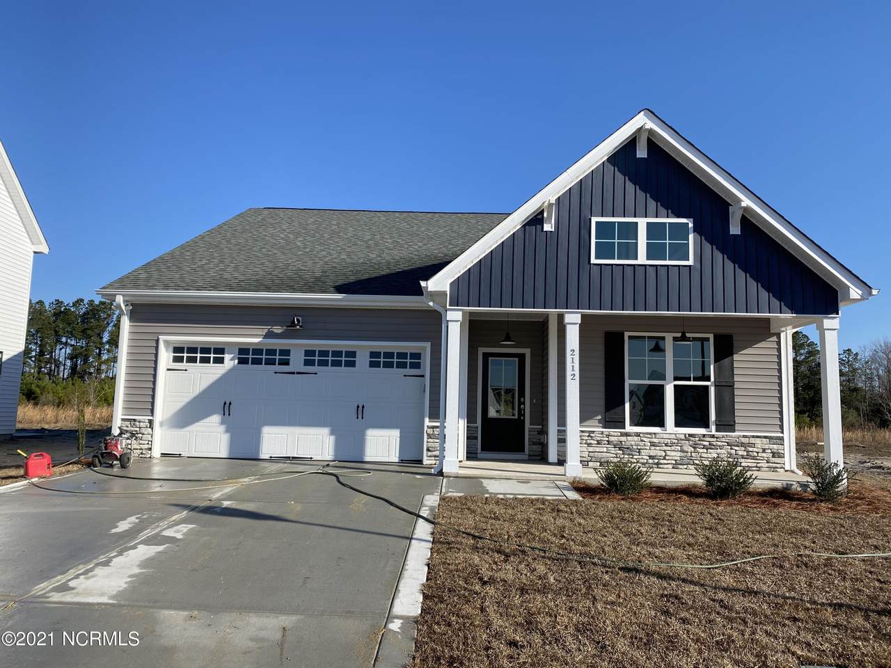 2112 Blue Bonnet Circle - Photo 1