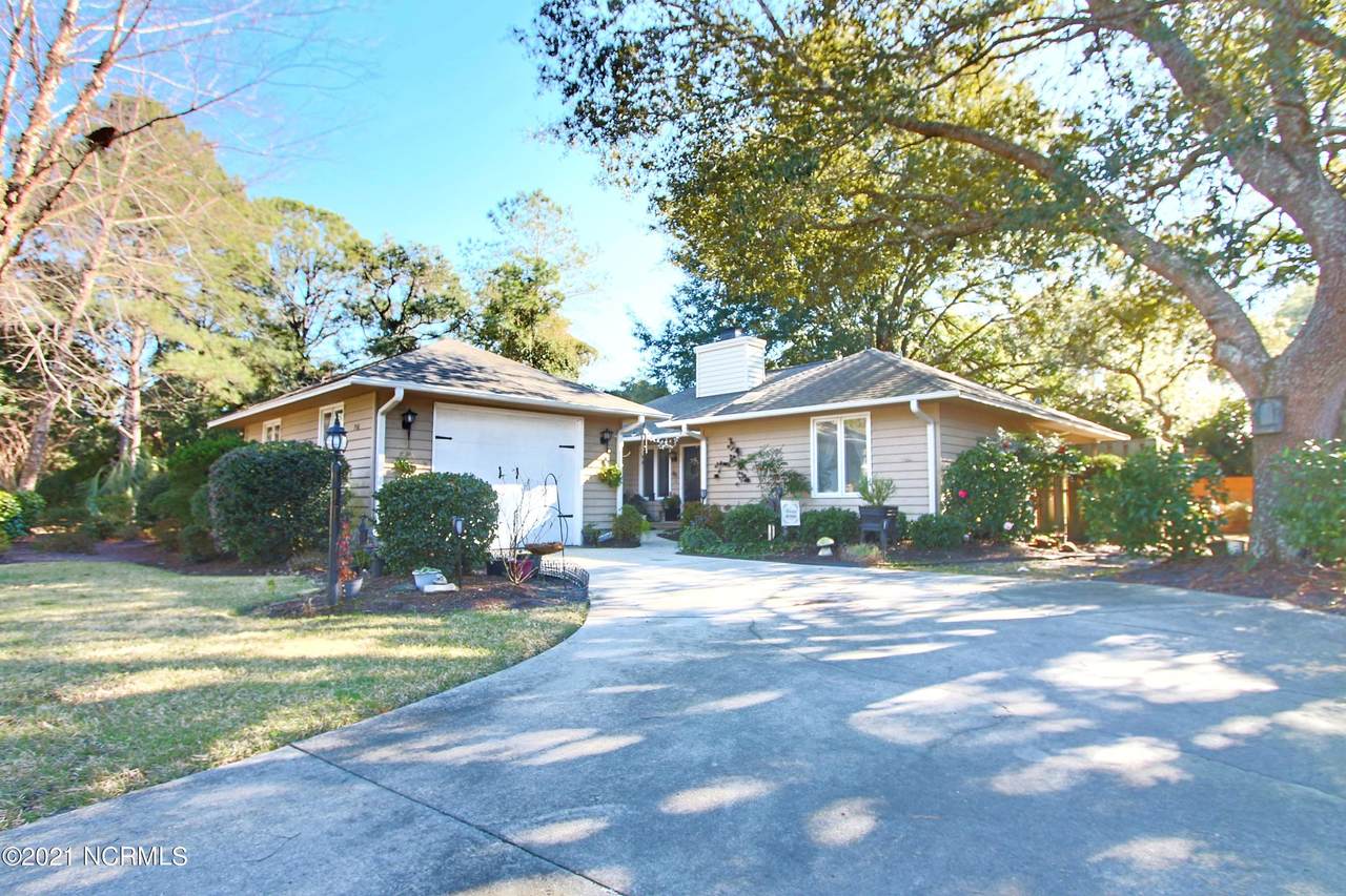 716 Fairway Drive - Photo 1