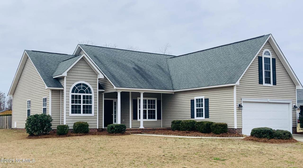 100 Pecan Ridge Drive - Photo 1