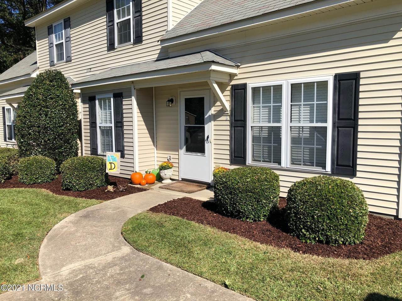 1115 Brownlea Drive - Photo 1