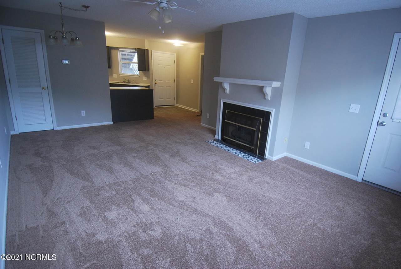 2916 Mulberry Lane - Photo 1