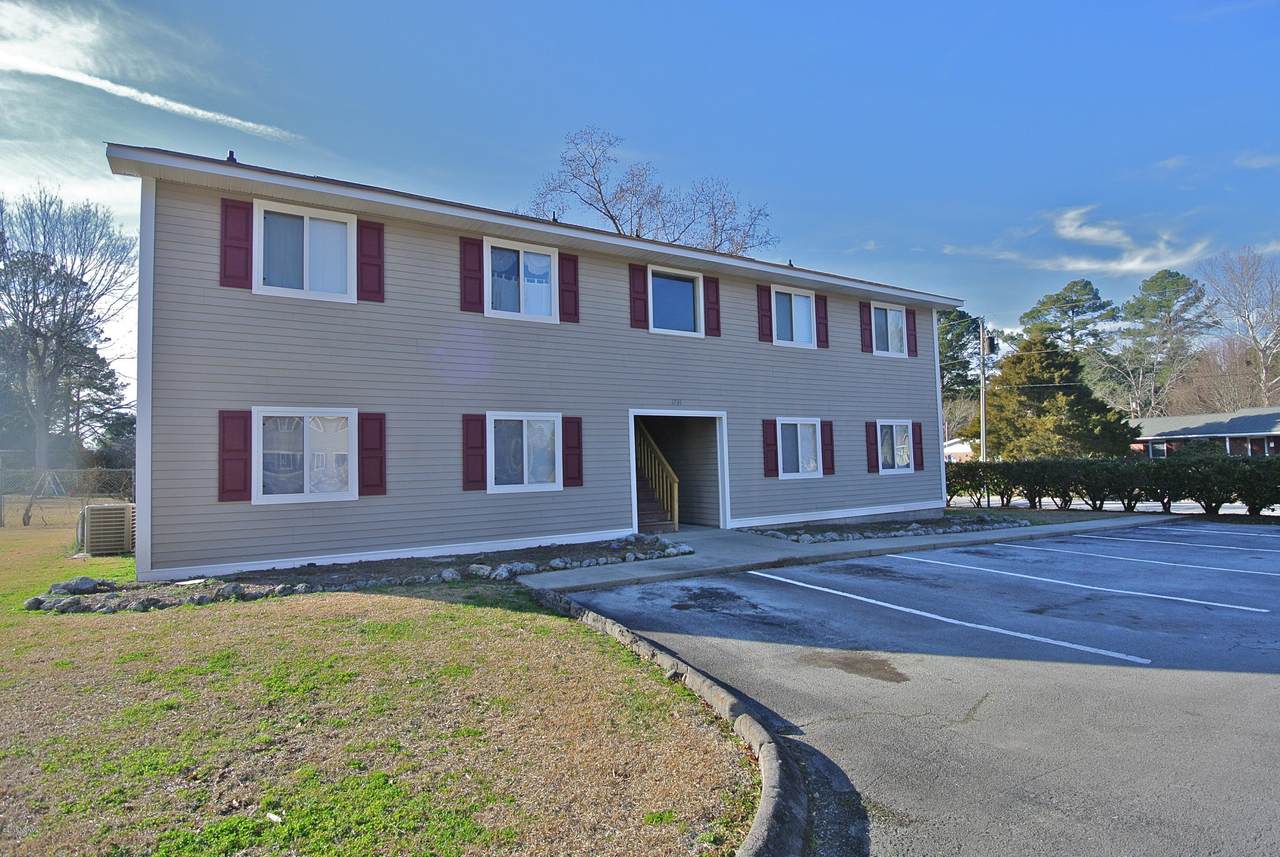 1731 Elmwood Street - Photo 1