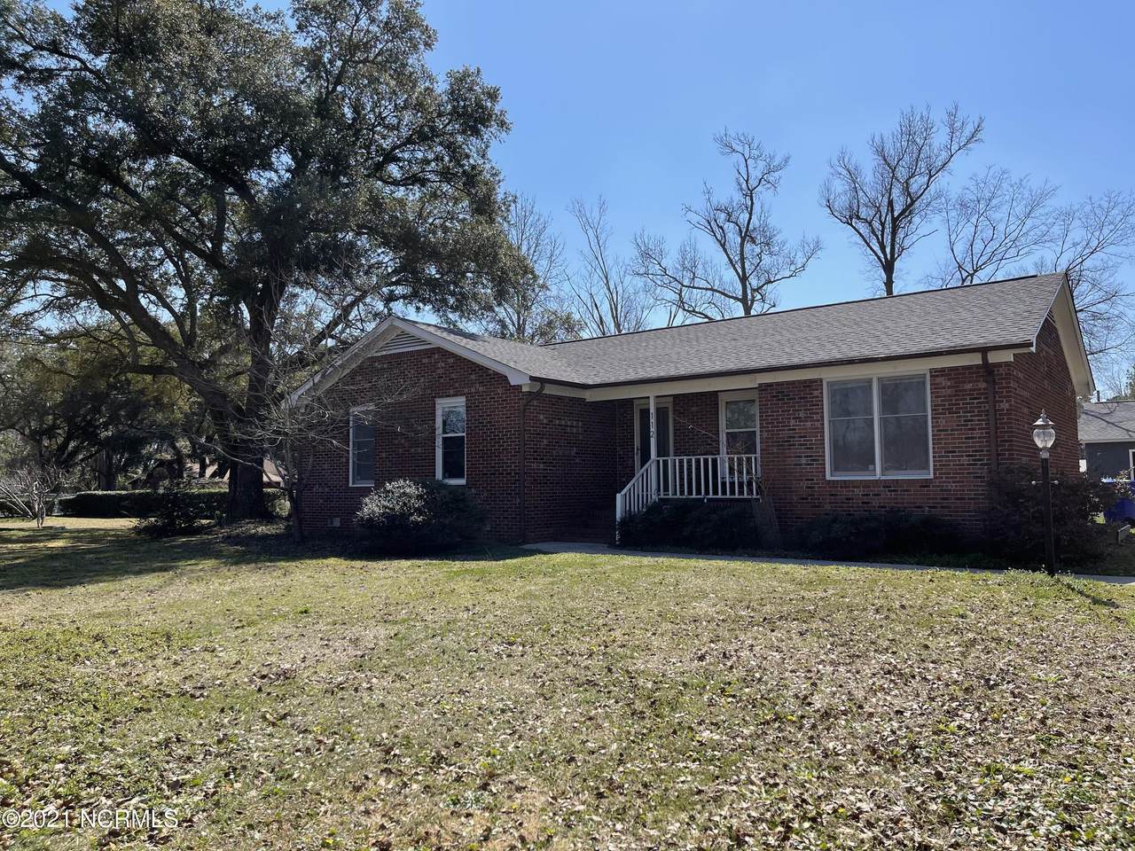 112 Holly Street - Photo 1