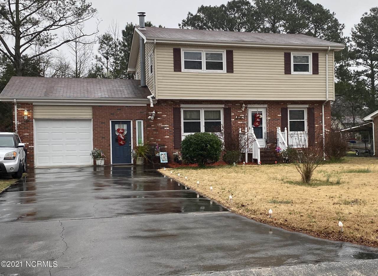 514 Winchester Road - Photo 1