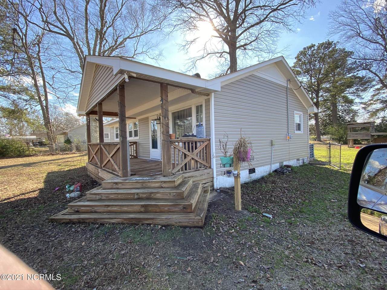 121 Venus Road - Photo 1