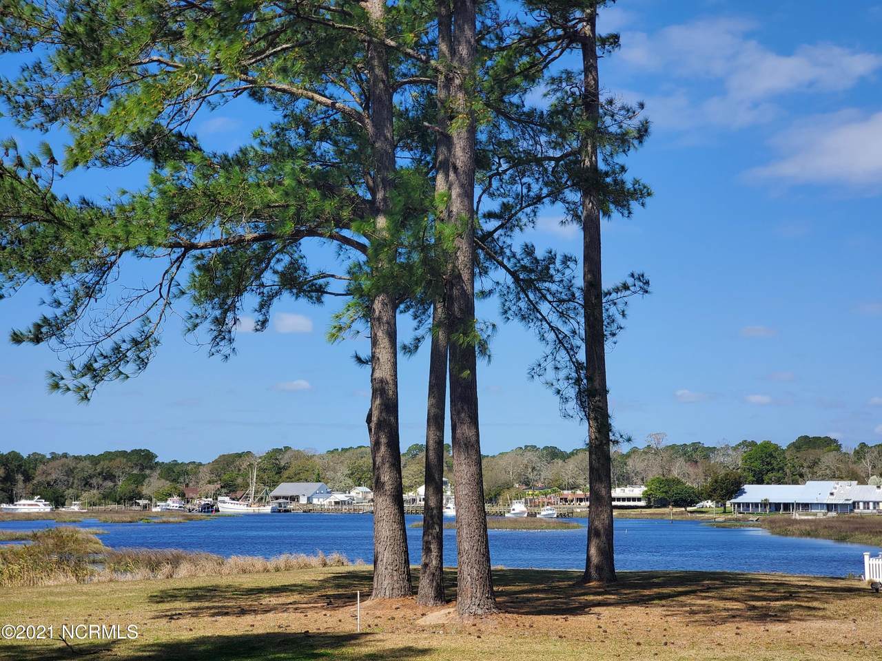 9295 River Terrace - Photo 1