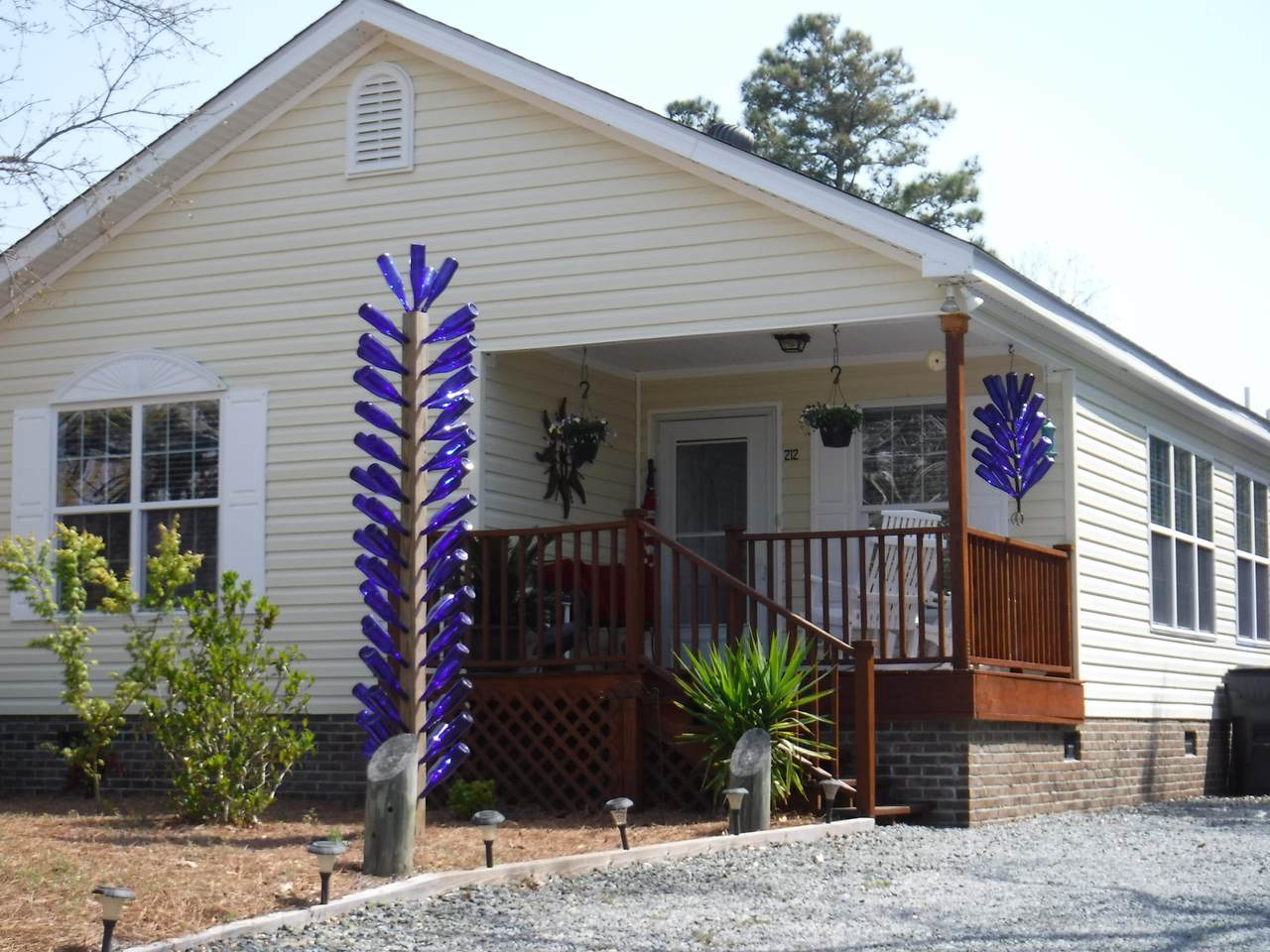 212 33rd Street - Photo 1