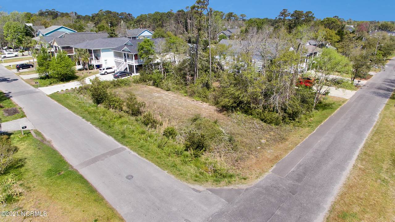 502 Sumter Avenue - Photo 1