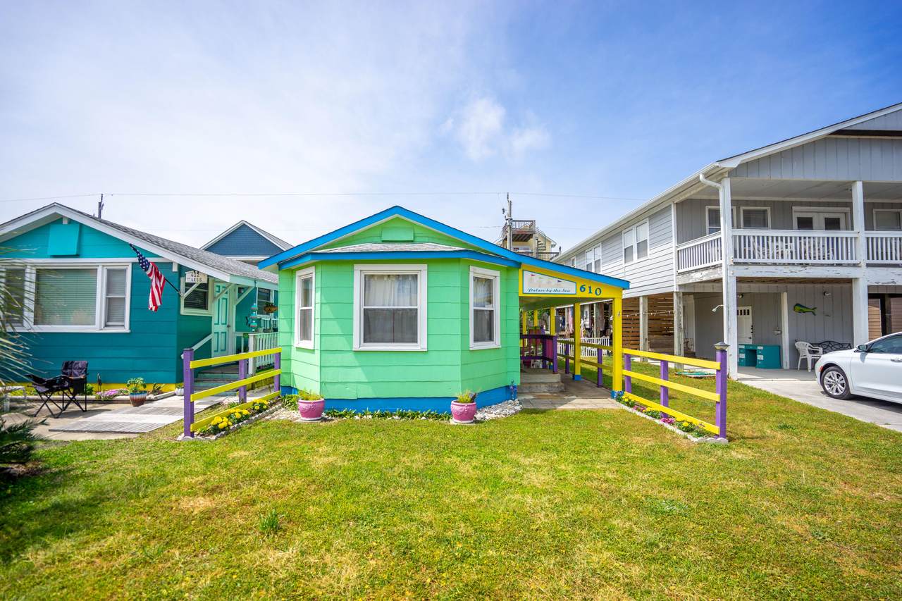 610 Fort Fisher Boulevard - Photo 1