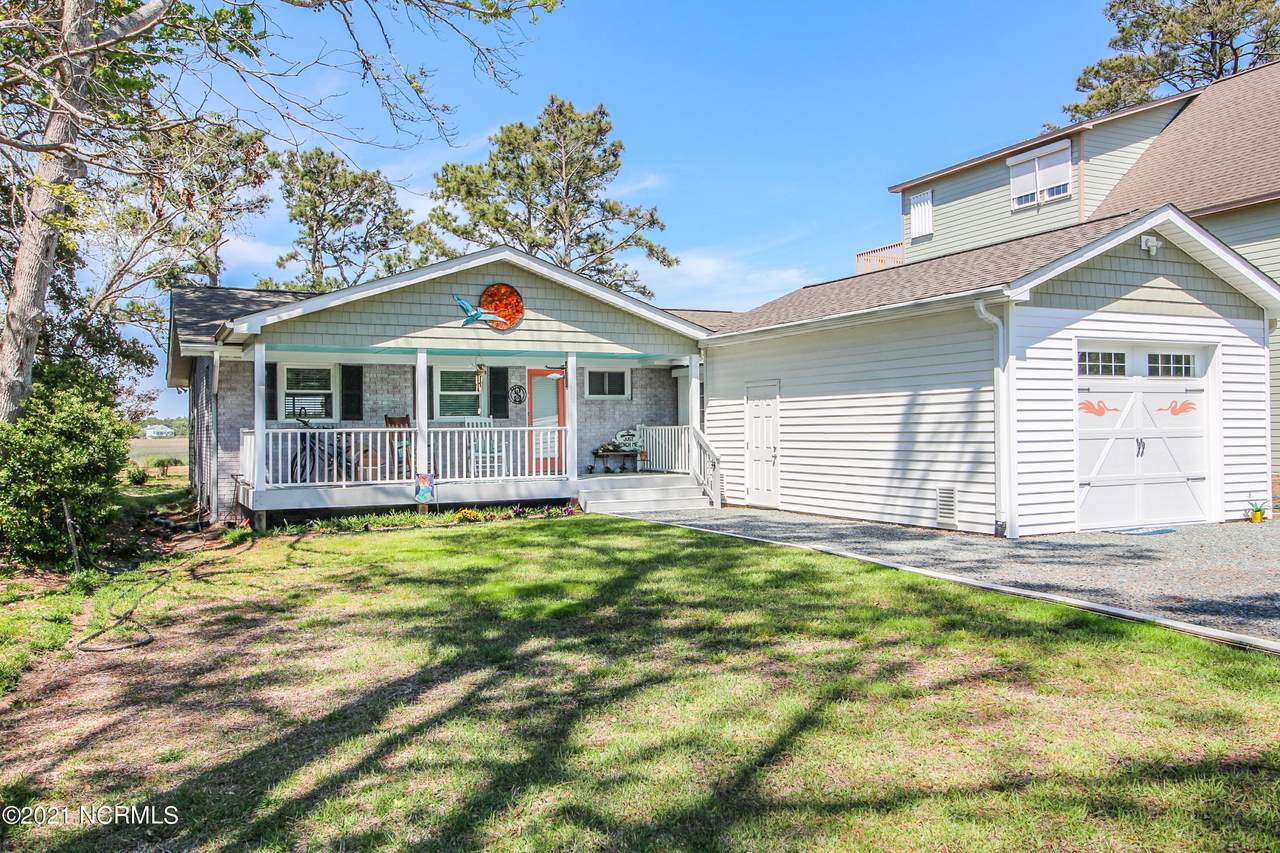 6408 Yacht Drive - Photo 1